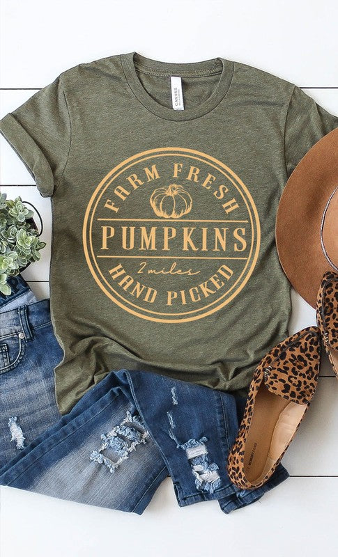 Farm Fresh Pumpkins Circle Graphic Tee