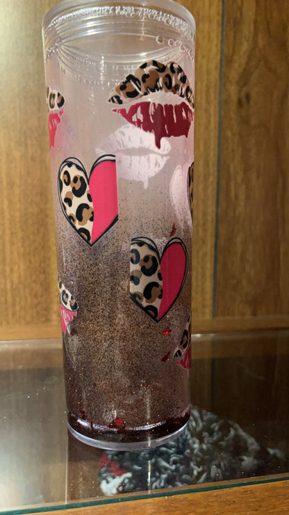 16oz Heart and Kisses Cheetah Valentines Snow-Globe Cup ￼