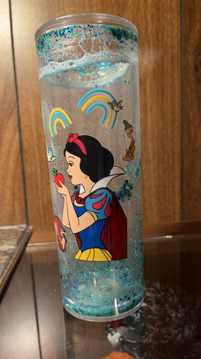 16 ounce Snow White Snow Globe cup