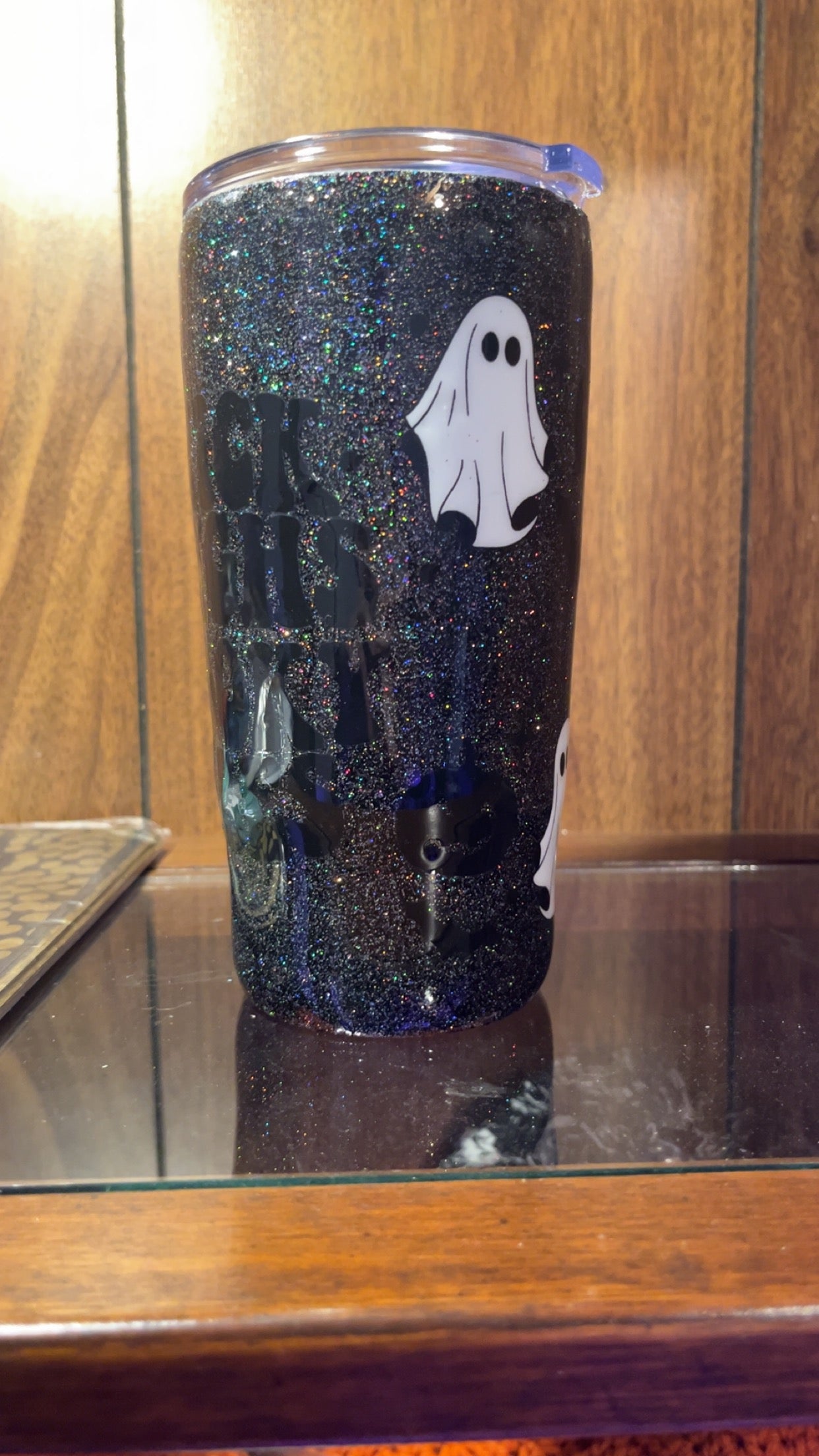 Thick thighs, spooky vibes 20oz Tumbler￼