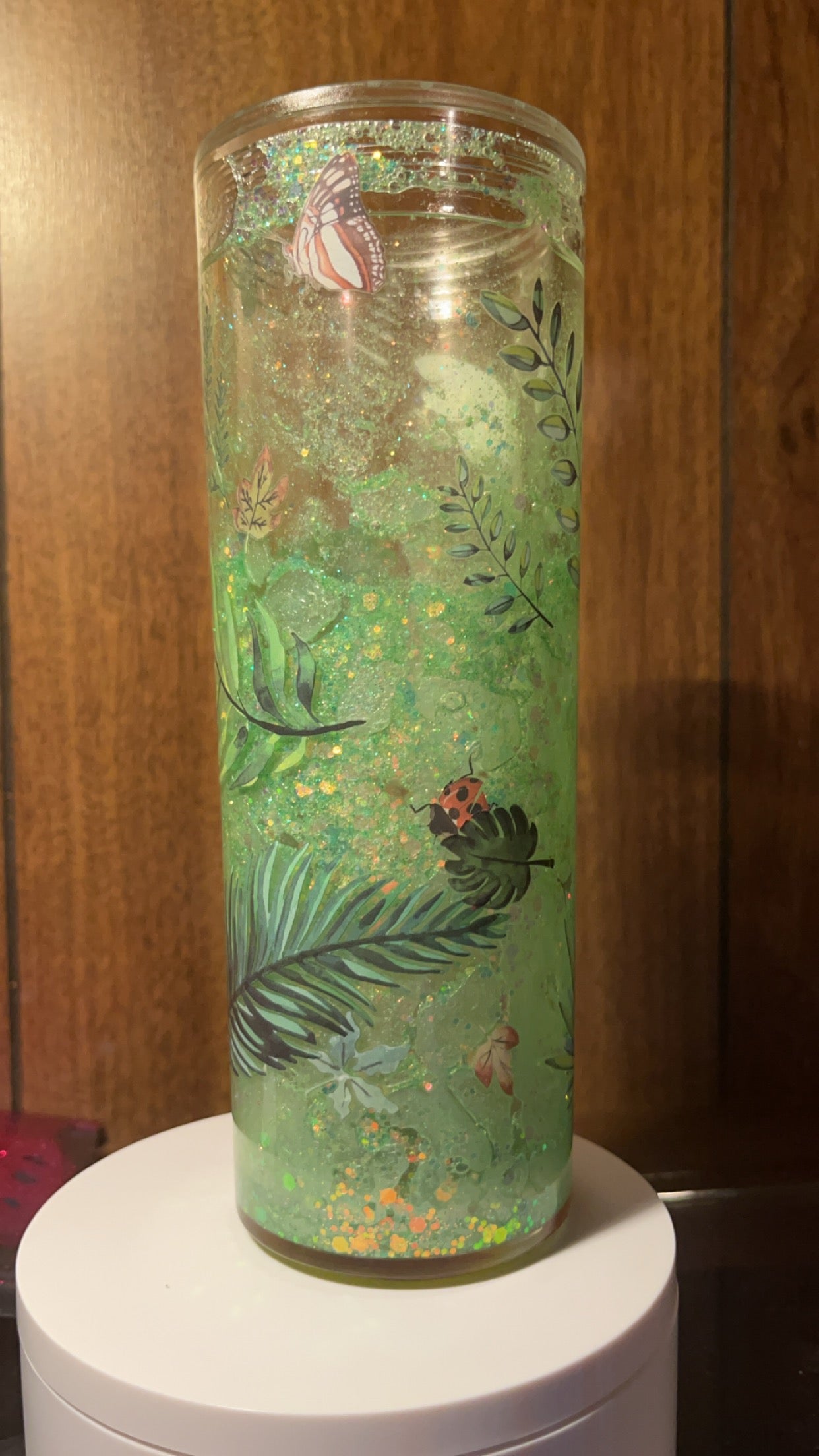 Leaves and bugs 16 oz Snowglobe Cup