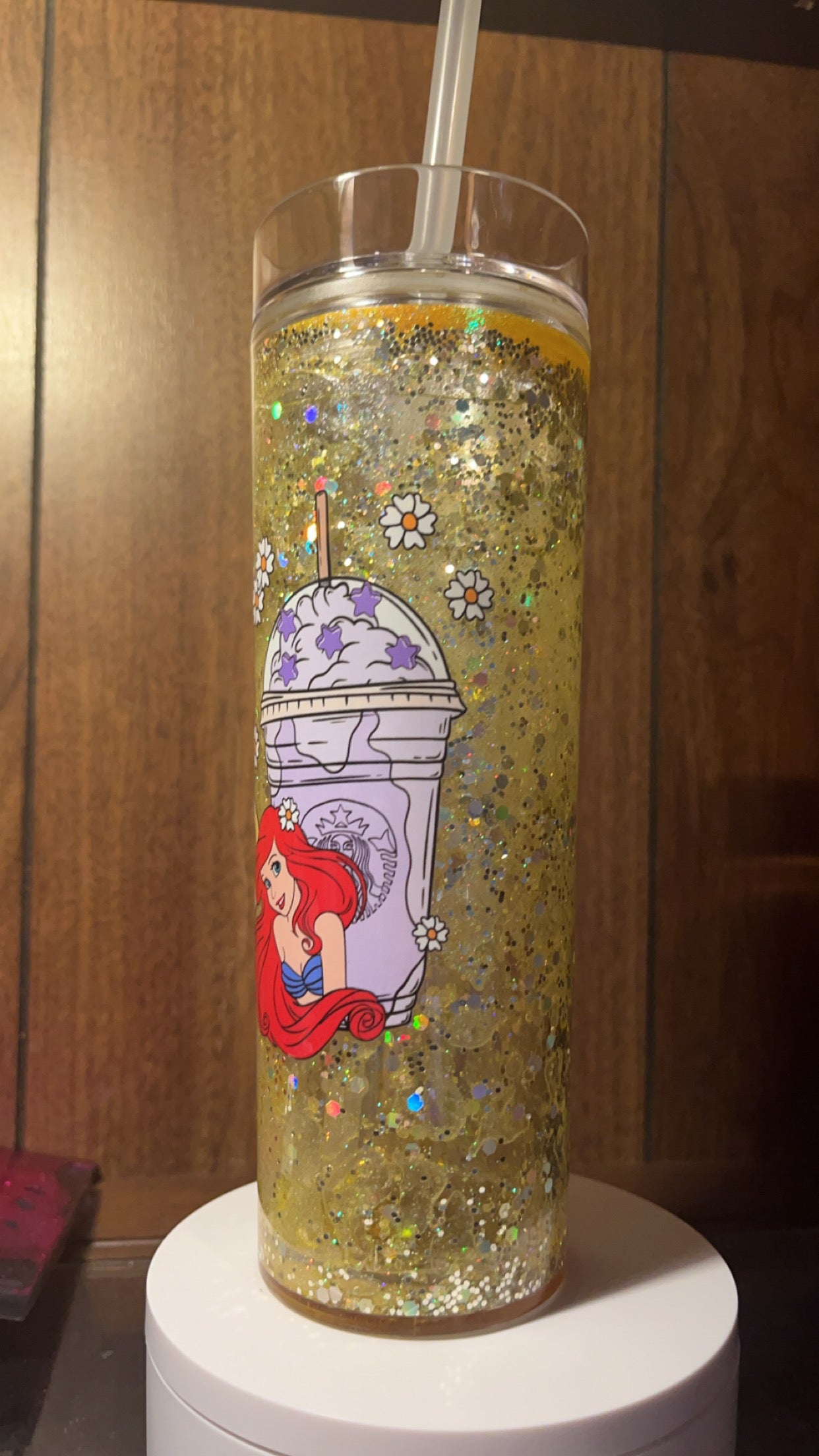 Princess Tiana and Princess Ariel 16 oz Snowglobe Cup