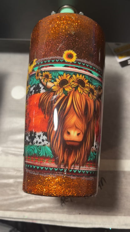 Summer Highland Cow Tumbler 20oz